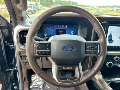 Used 2025 Ford F150 King Ranch AWD/4WD image 14