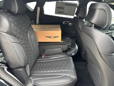 New 2026 Genesis GV80 3.5T e-SC AWD/4WD image 13