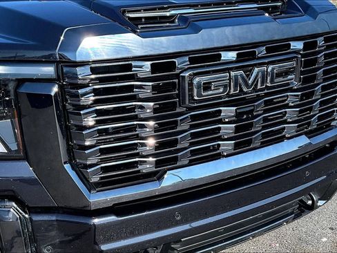 Used 2024 GMC Sierra 2500 Denali Ultimate w/ Max Trailering Package AWD/4WD image 35