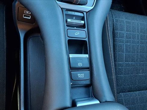 Used 2023 Honda HR-V Sport image 20