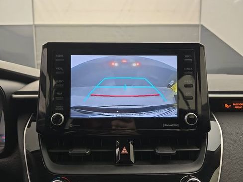 Used 2022 Toyota Corolla LE image 26