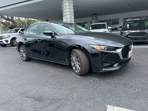 Used 2025 MAZDA MAZDA3 s FWD image 2