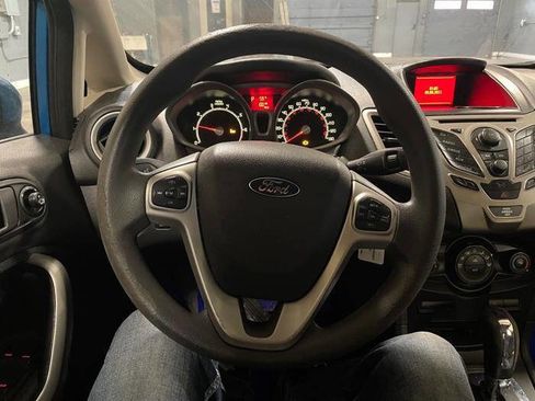 Used 2012 Ford Fiesta SE image 33