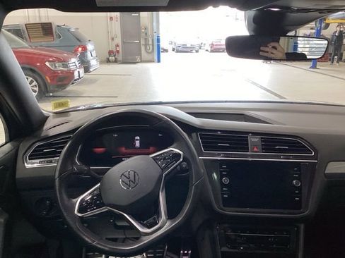 Certified 2023 Volkswagen Tiguan SE R-Line FWD image 16