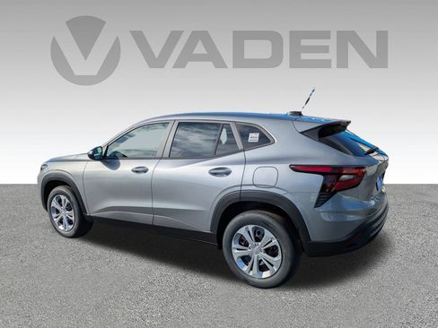 New 2026 Chevrolet Trax LS w/ Driver Confidence Package image 26