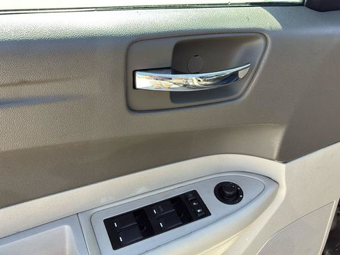 Used 2008 Chrysler 300 LX RWD image 20