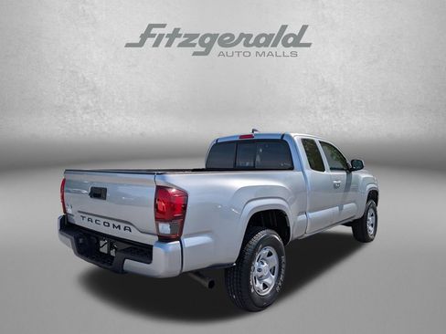 Used 2023 Toyota Tacoma SR AWD/4WD image 7