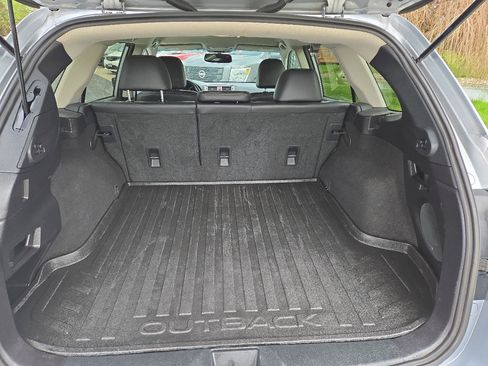 Used 2016 Subaru Outback 2.5i Limited w/ Popular Package #4 AWD/4WD image 11