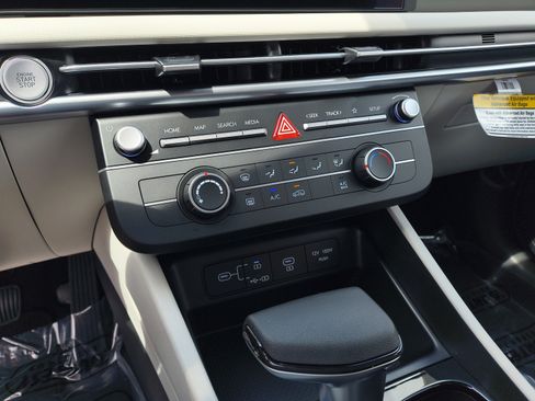 New 2026 Hyundai Tucson SE FWD image 24