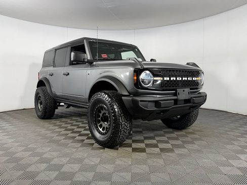 Used 2025 Ford Bronco Big Bend AWD/4WD image 3