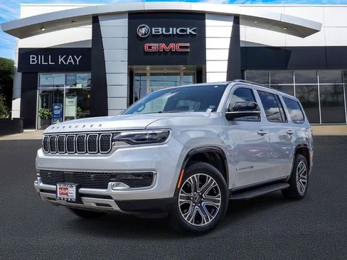 Used 2025 Jeep Wagoneer Series II w/ 8-Passenger Seating Package AWD/4WD image 1