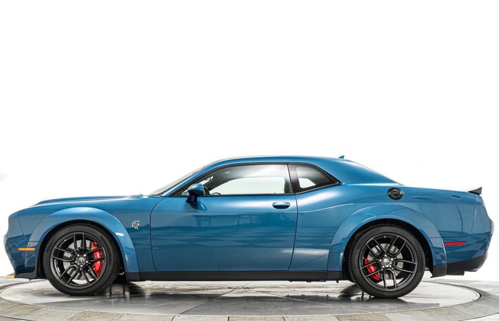 Used 2023 Dodge Challenger SRT Hellcat RWD image 6