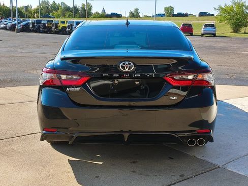 Used 2024 Toyota Camry SE FWD image 14