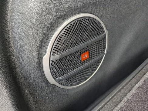 Used 2022 Toyota Corolla Cross XLE w/ Convenience Package image 30