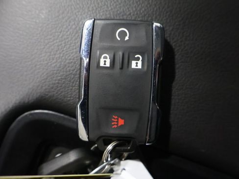 Used 2018 Chevrolet Silverado 1500 LTZ Z71 w/ Centennial Edition image 26