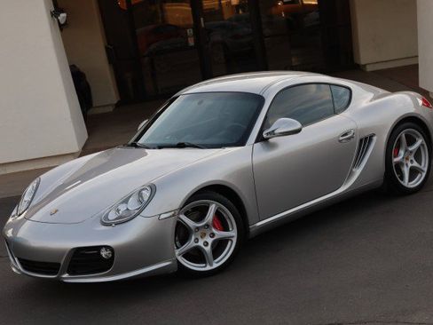 Used 2010 Porsche Cayman S RWD image 4