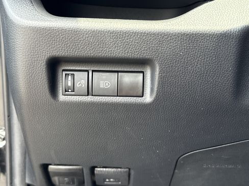 Used 2023 Toyota RAV4 LE FWD image 18
