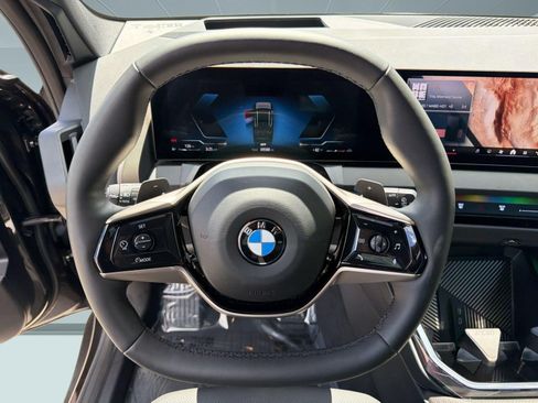 Used 2025 BMW X3 xDrive30i AWD/4WD image 15