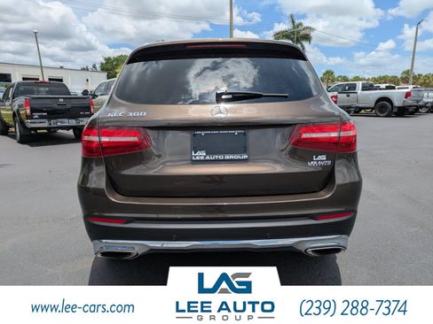 Used 2016 Mercedes-Benz GLC 300 w/ Driver Assistance Package image 4