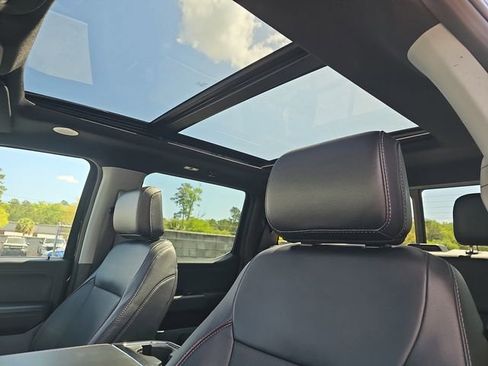 Used 2024 Ford F250 Platinum image 12