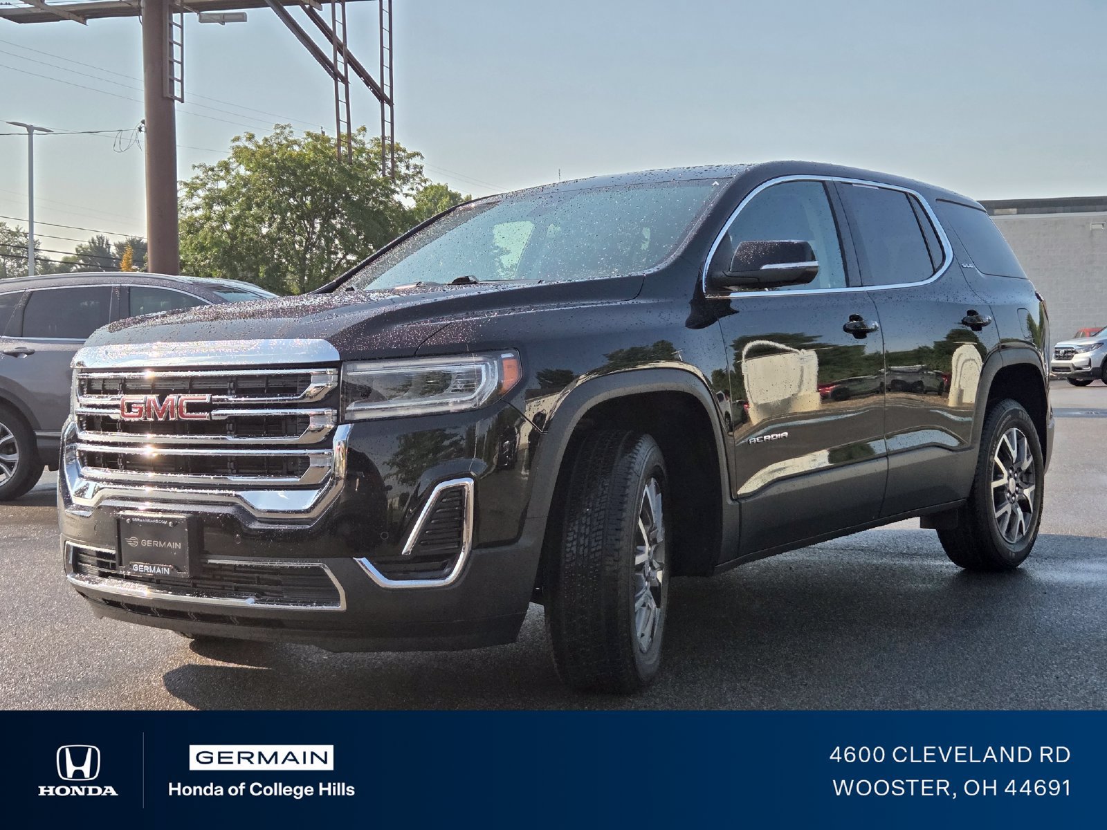 Used 2023 GMC Acadia SLE FWD image 18