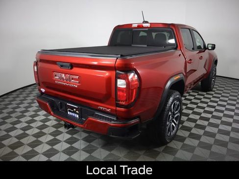 Used 2024 GMC Canyon AT4 w/ AT4 Premium Package AWD/4WD image 5