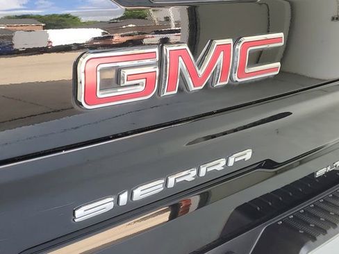 Used 2020 GMC Sierra 1500 SLT image 9