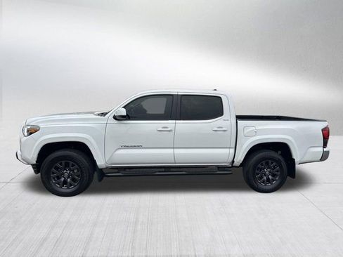 Used 2023 Toyota Tacoma SR5 image 9