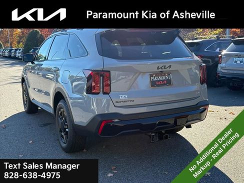 New 2026 Kia Sorento SX Prestige w/ Olive Brown Leather Package image 4