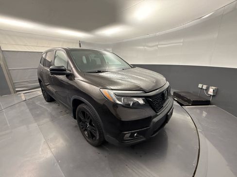 Used 2019 Honda Passport Sport image 10