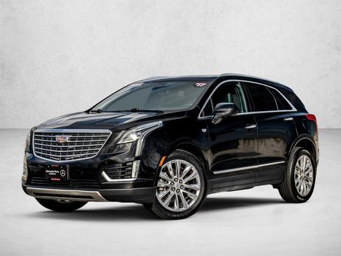 Used 2017 Cadillac XT5 Platinum AWD/4WD image 1