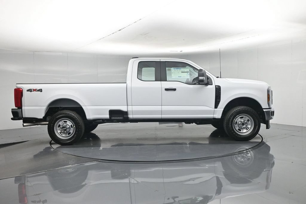 New 2027 Ford F350 XL w/ XL Chrome Package AWD/4WD image 24