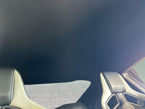 Certified 2021 Ford Mustang Shelby GT500 w/ Technology Package image 18