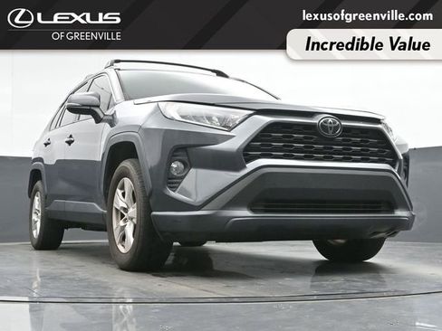 Used 2019 Toyota RAV4 XLE w/ Convenience Package FWD image 33