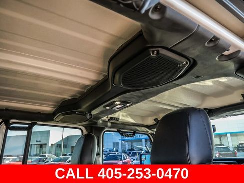 Used 2021 Jeep Gladiator Mojave AWD/4WD image 26