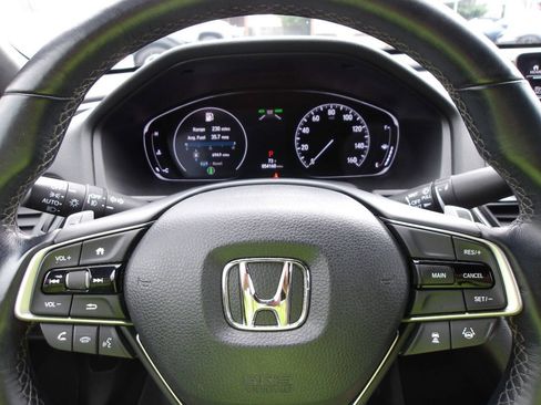 Used 2019 Honda Accord Sport image 16