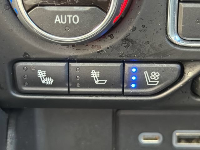 Used 2021 Chevrolet Tahoe Premier RWD image 31