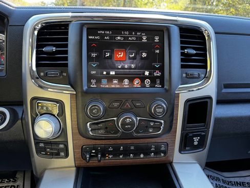 Used 2014 RAM 1500 Laramie w/ Convenience Group image 19