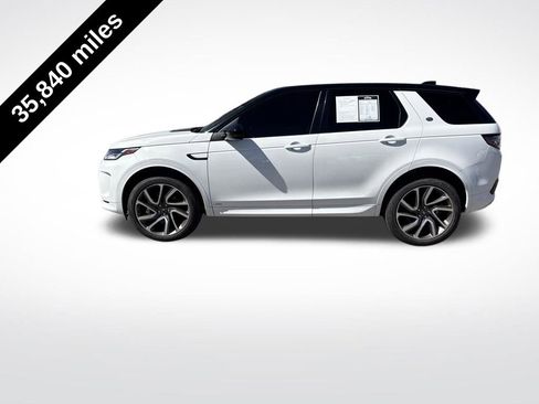 Used 2020 Land Rover Discovery Sport SE R-Dynamic image 2