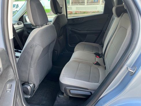 Used 2022 Ford Escape SE AWD/4WD image 29
