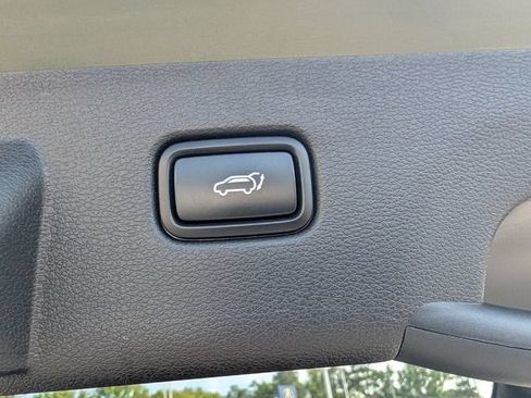 Used 2025 Kia Sportage X-Pro Prestige AWD/4WD image 9