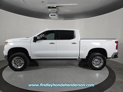 Used 2022 Chevrolet Silverado 1500 LTZ w/ LTZ Premium Package image 3