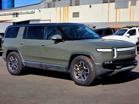 Used 2023 Rivian R1S Launch Edition AWD/4WD image 1