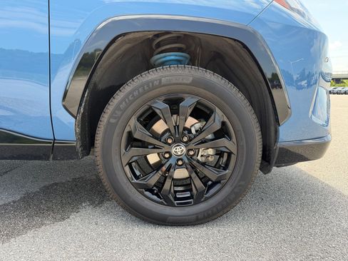 Used 2023 Toyota RAV4 XSE w/ XSE Grade Weather Package AWD/4WD image 12