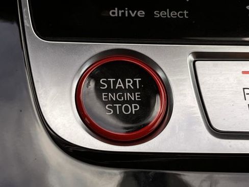 Used 2023 Audi RS Q8 image 20