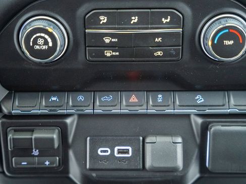 New 2026 Chevrolet Silverado 1500 Custom Trail Boss AWD/4WD image 26
