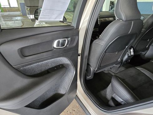 Certified 2023 Volvo XC40 Recharge Ultimate w/ Protection Package Premier AWD/4WD image 15
