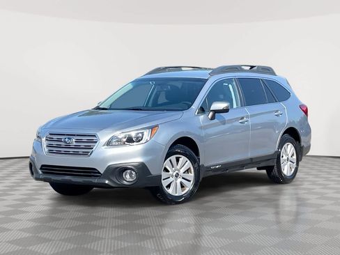 Used 2016 Subaru Outback 2.5i Premium AWD/4WD image 1