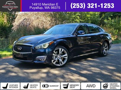 Used 2015 INFINITI Q70 L 5.6 w/ V8 Deluxe Technology Package