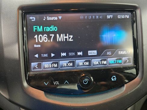 Used 2013 Chevrolet Sonic LT FWD image 18